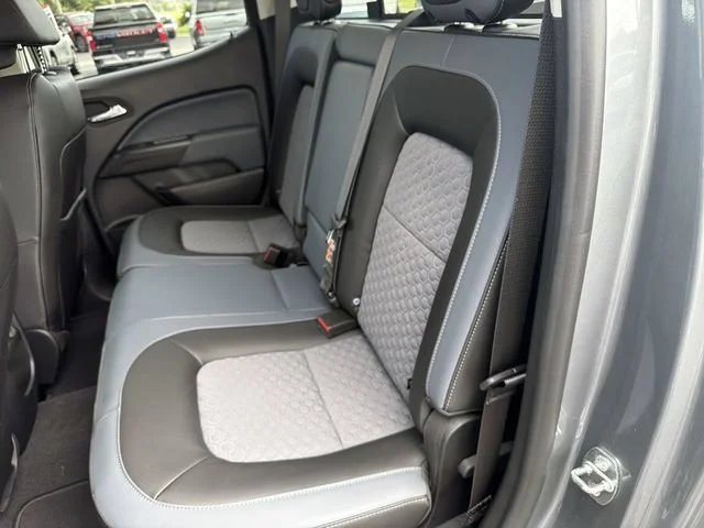 Used 2022 Satin Steel Metallic Chevrolet Z71 image 25