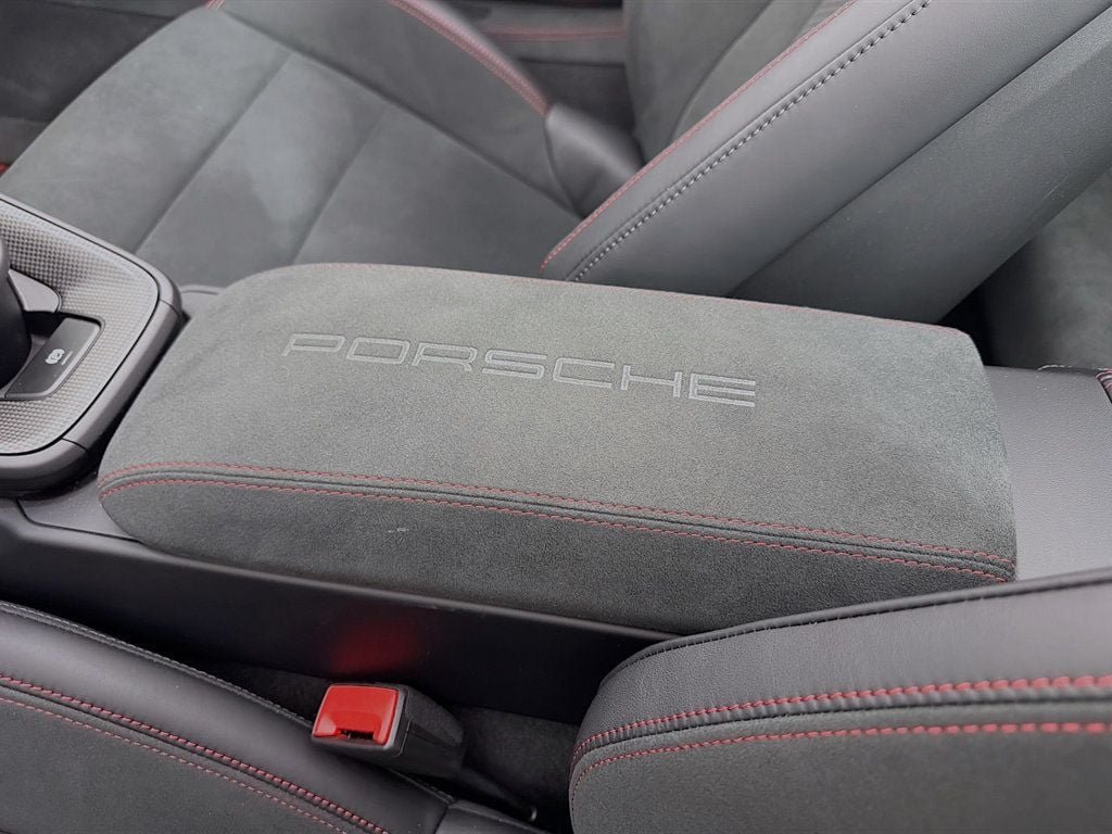 Used 2026 Chalk Porsche Targa 4 GTS image 19