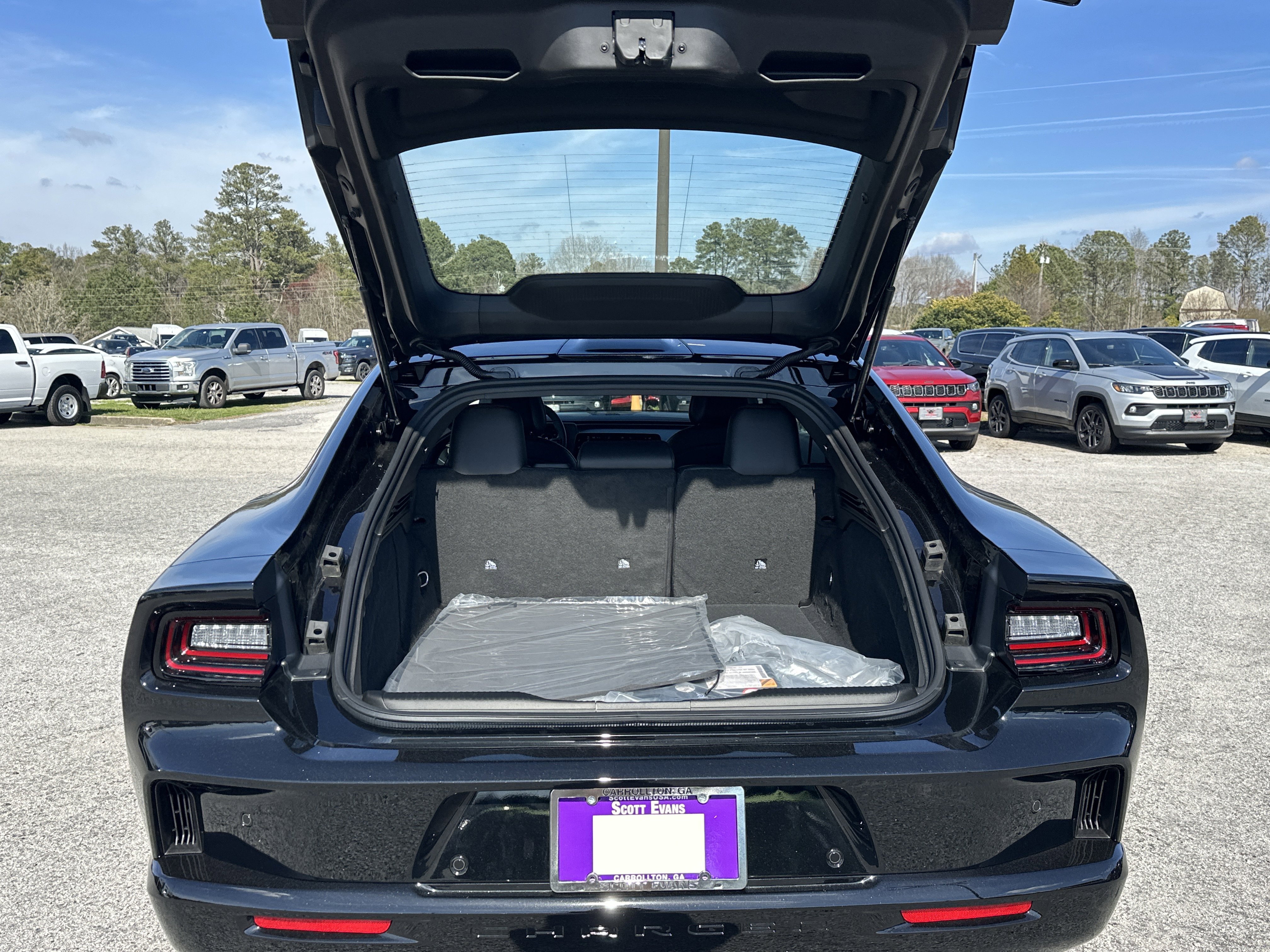 New 2026 Diamond Black Crystal Pearlcoat Dodge Scat Pack image 18