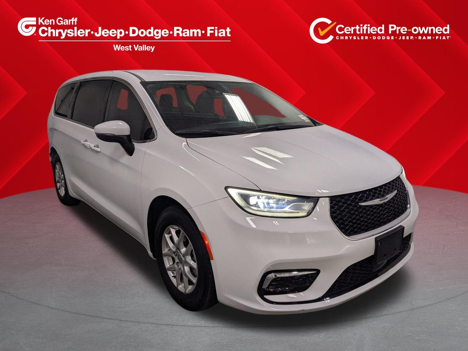 Certified Used 2023 Bright White Clearcoat Chrysler Touring L image 1