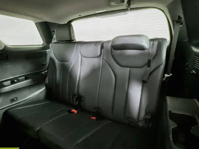 Used 2024 Gray Hyundai SEL image 37