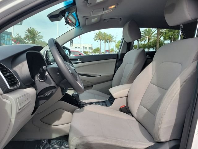 Used 2020 White Hyundai Value image 16