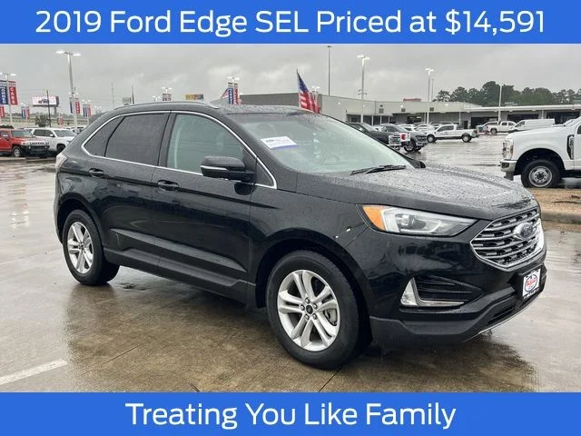 2019 Ford Edge SEL's photo