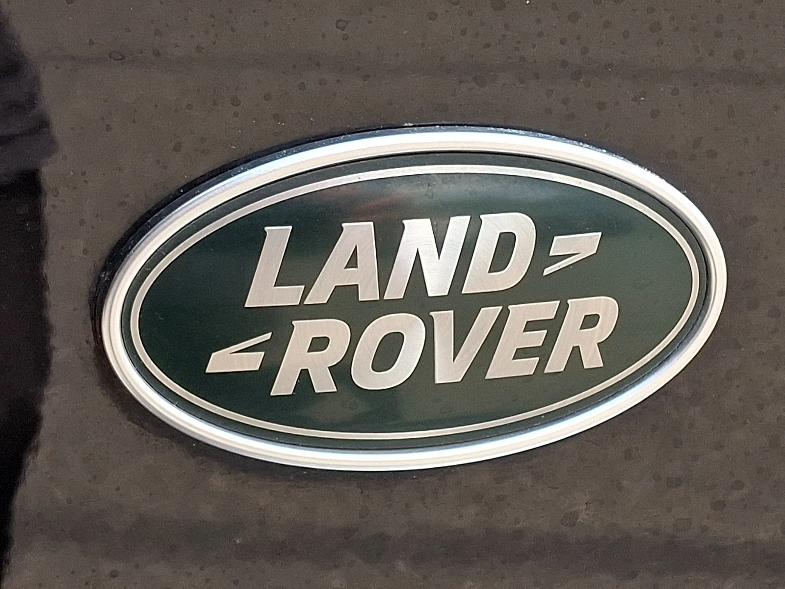 Certified Used 2023 Santorini Black Metallic - 1AG Land Rover 110 SE image 29