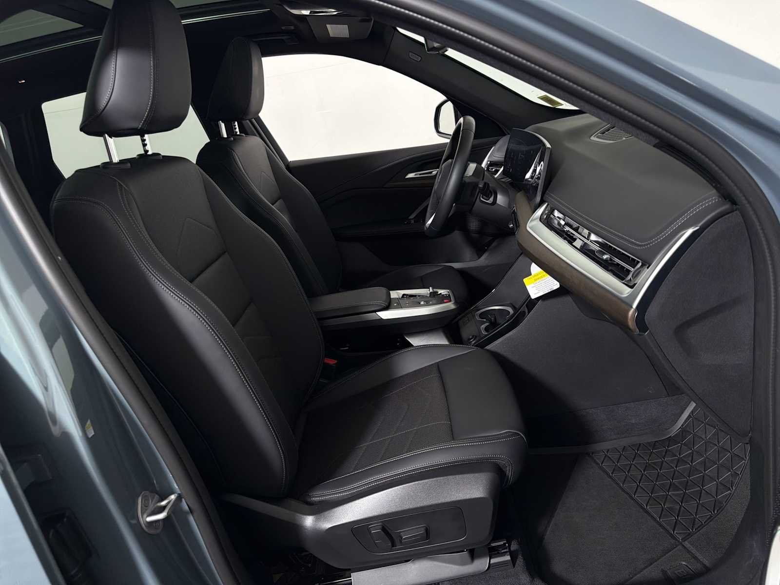 2026 BMW X1 28i - Photo 23