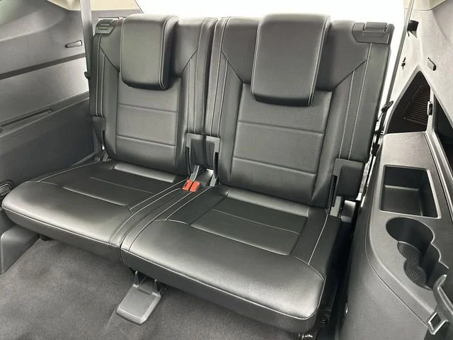 Used 2022 Gray Volkswagen SEL image 24
