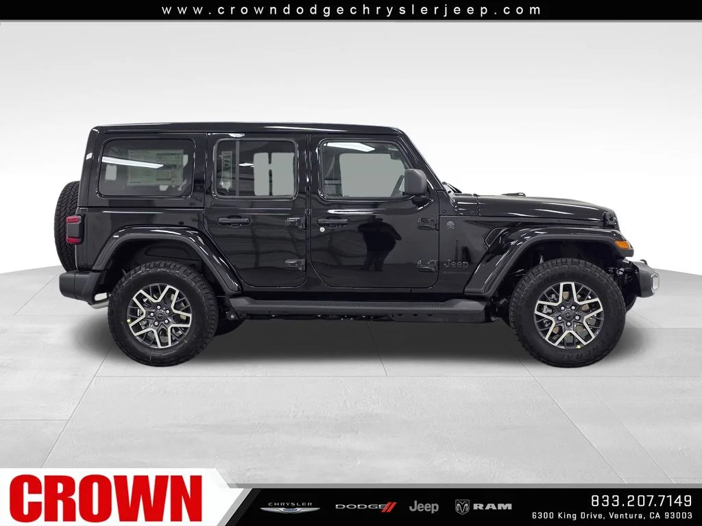 New 2026 Black Clear-Coat Exterior Paint Jeep Sahara image 4