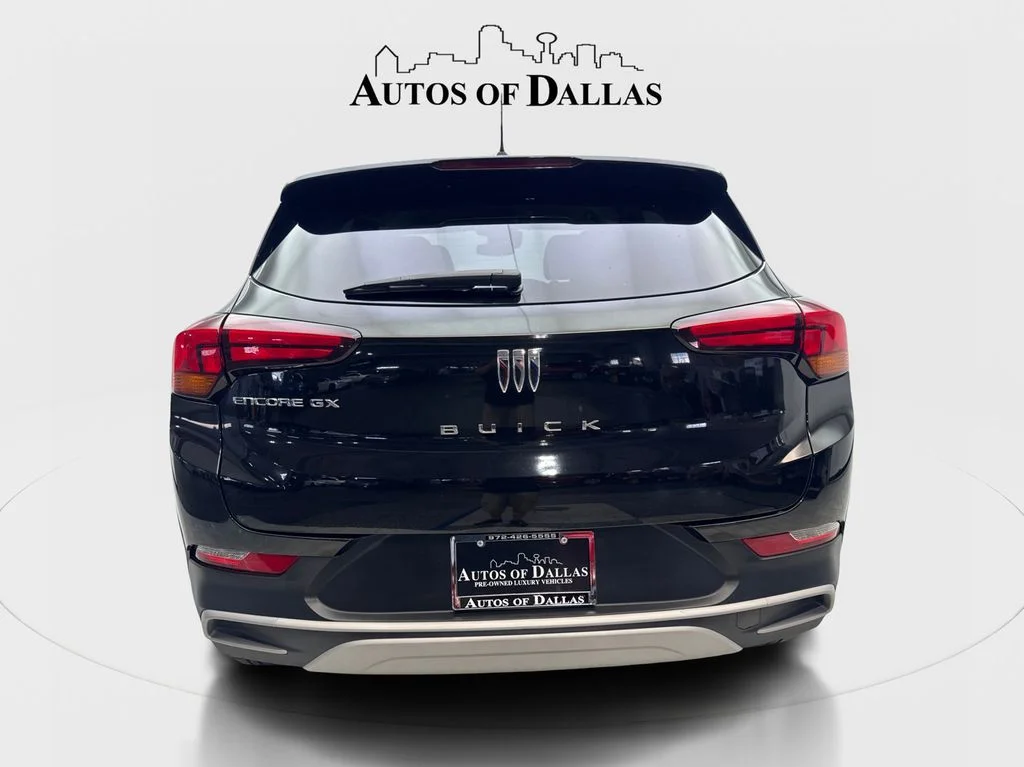 Used 2025 Black Buick Preferred image 7