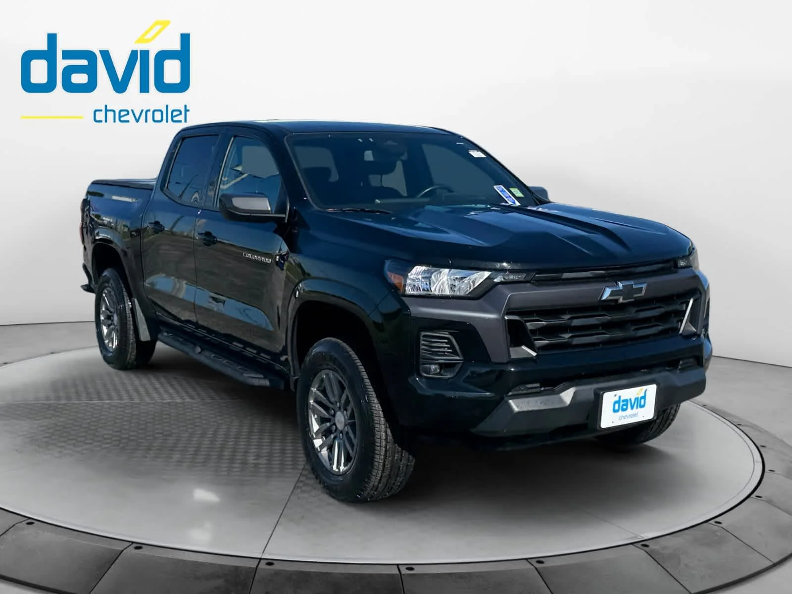 Used 2023 Black Chevrolet LT image 3