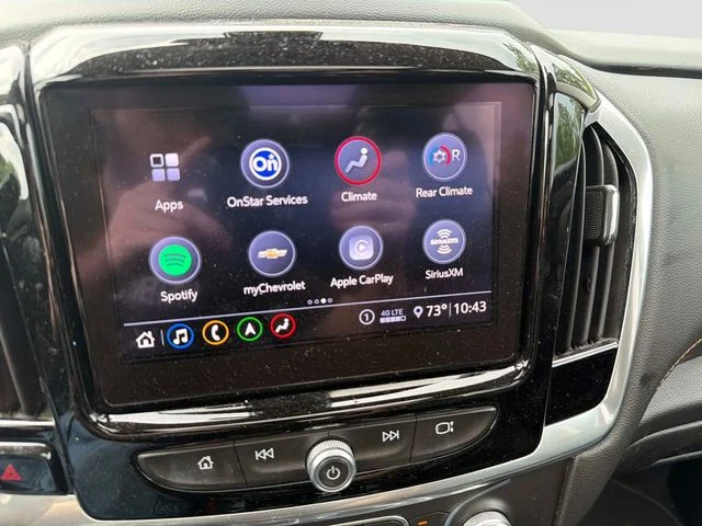 Used 2020 Gray Chevrolet 3LT image 22