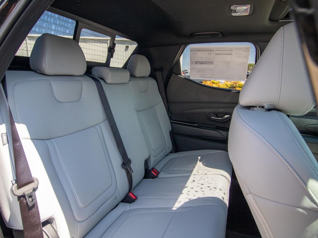 New 2027 Black Hyundai SEL image 17