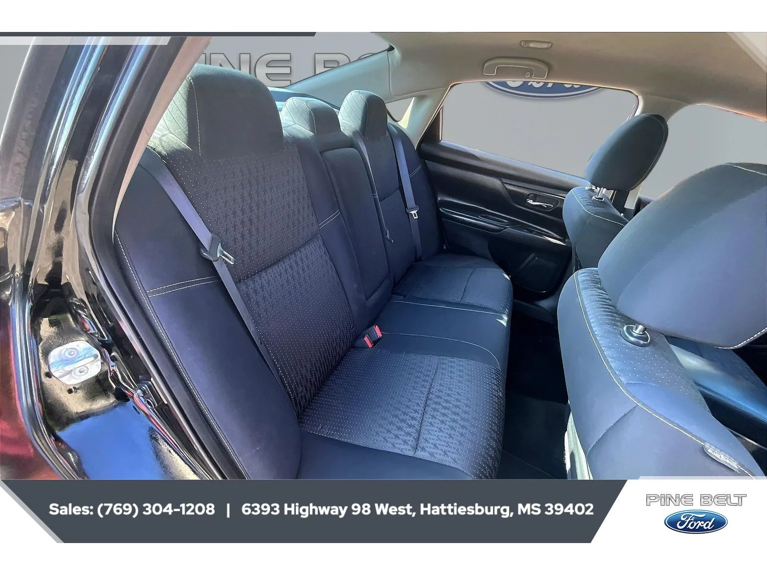 Used 2017 Super Black Nissan 2.5 S image 20