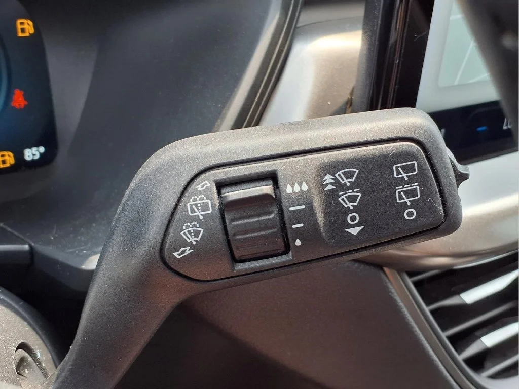 Used 2023 Gray Ford Active image 17