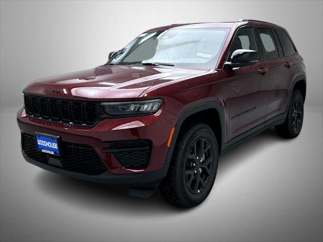 New 2025 Velvet Red Pearl-Coat Exterior Paint Jeep Altitude X image 1