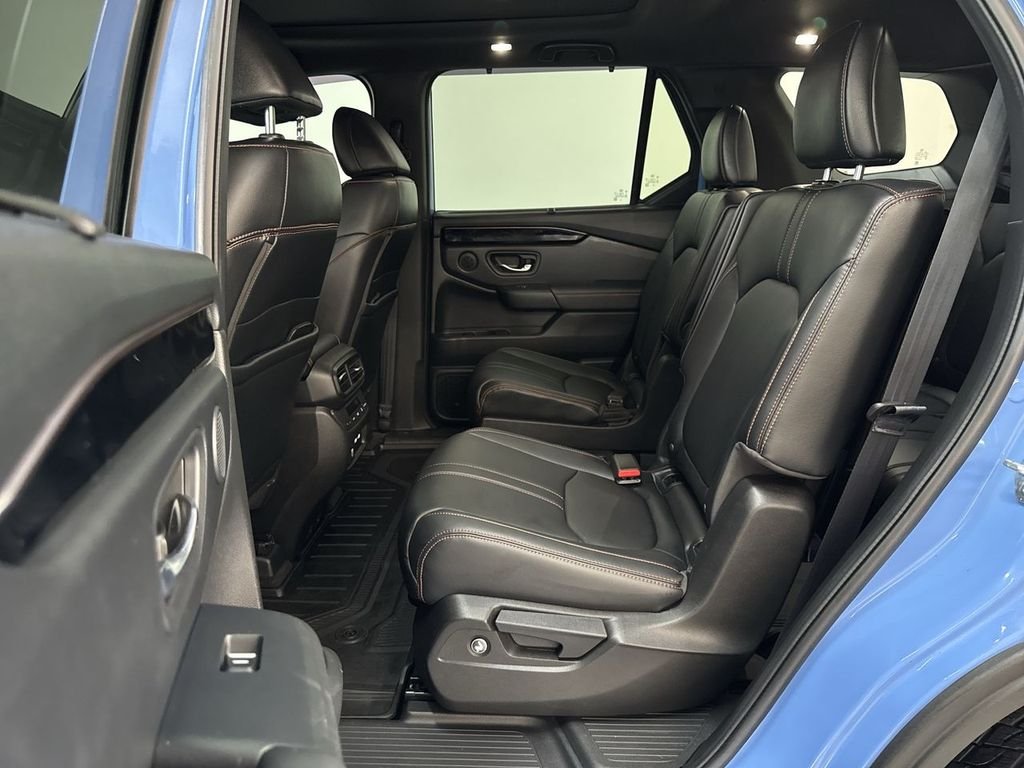 Used 2023 Blue Honda TrailSport image 16
