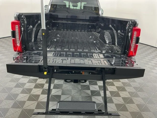 New 2026 Agate Black Metallic Ford XL image 8