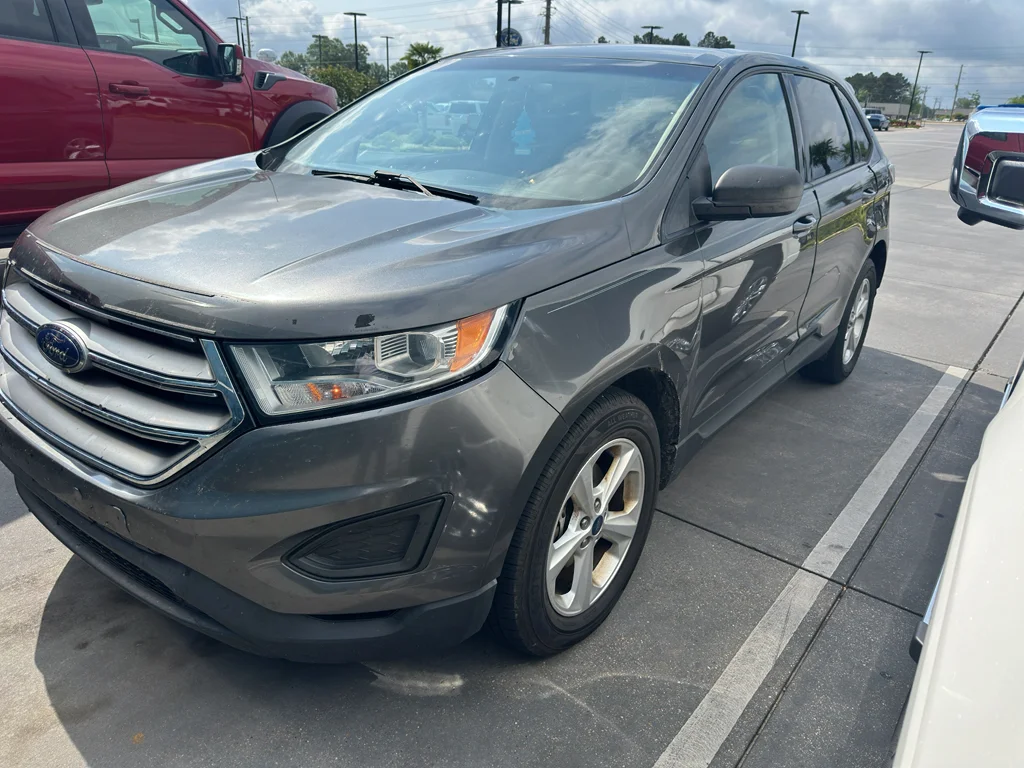 2018 Ford Edge SE's photo
