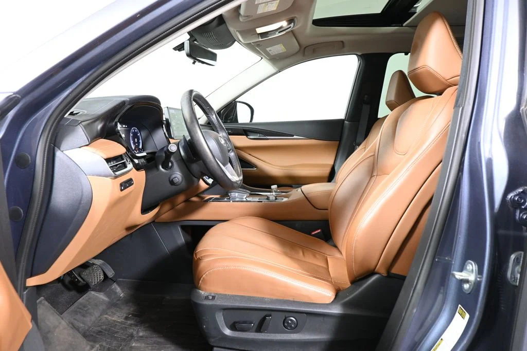 Certified Used 2023 Blue INFINITI Sensory image 3
