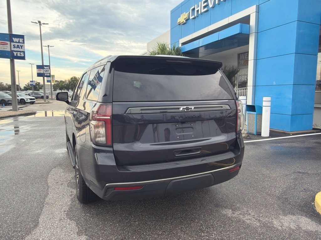 Used 2022 Gray Chevrolet Z71 image 7