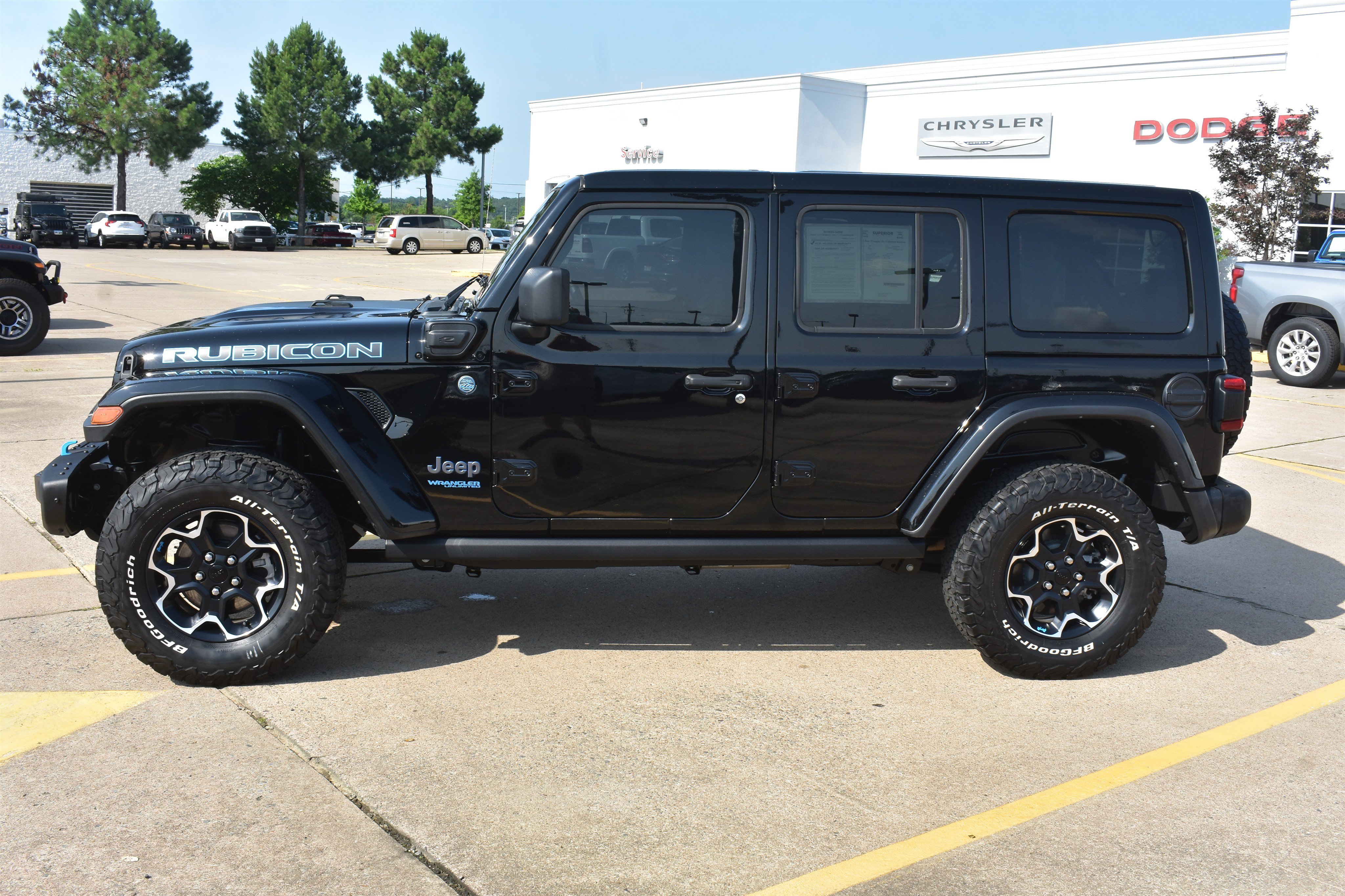 Used 2022 Black Clearcoat Jeep Unlimited Rubicon image 9