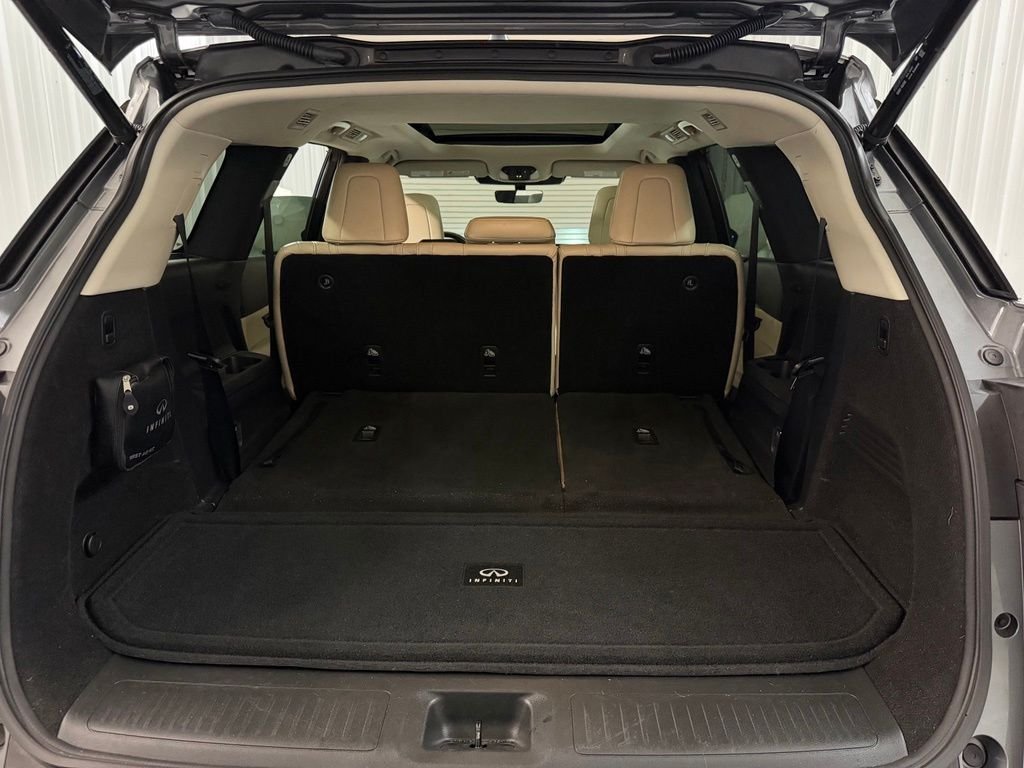 Used 2024 Gray INFINITI LUXE image 38