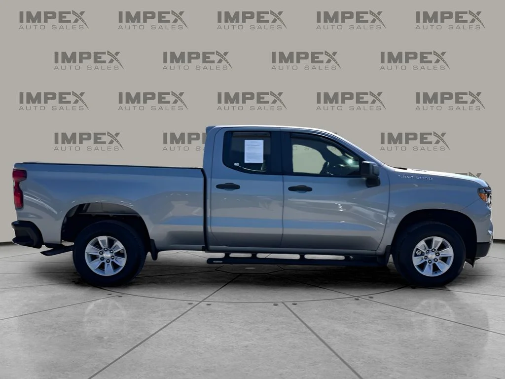 Used 2025 Gray Chevrolet WT image 7