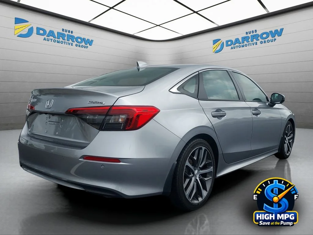 Used 2022 Silver Honda Touring image 5