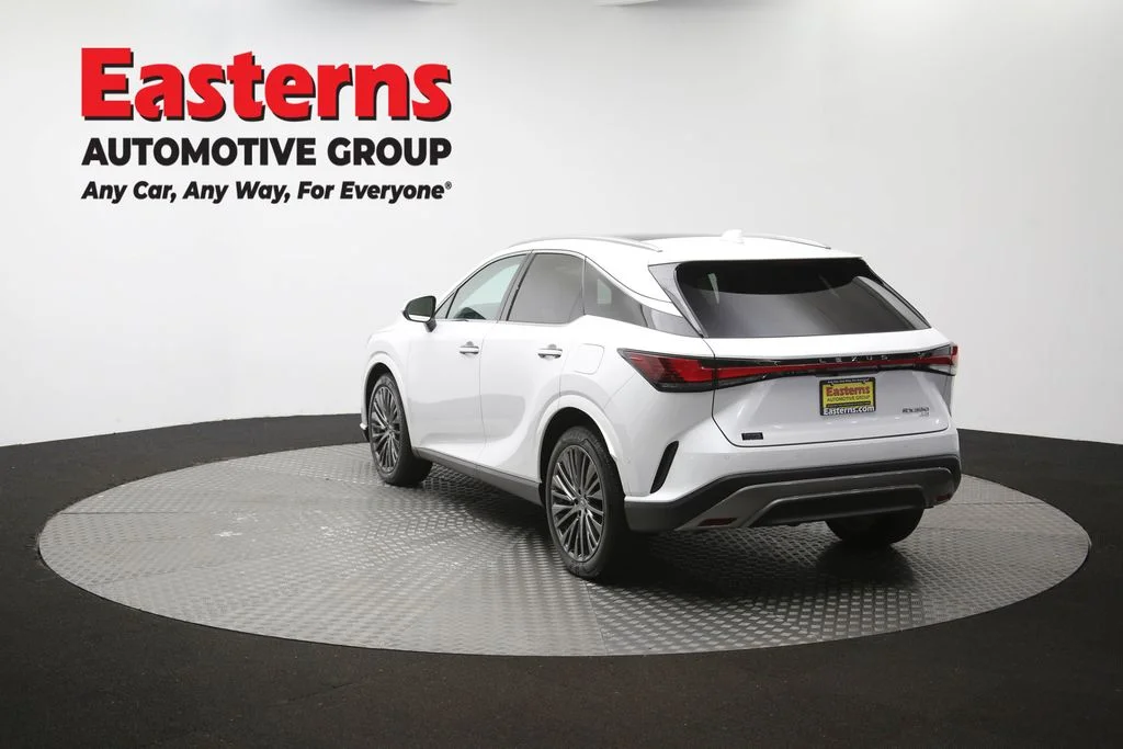 Used 2025 White Lexus 350 Luxury image 41
