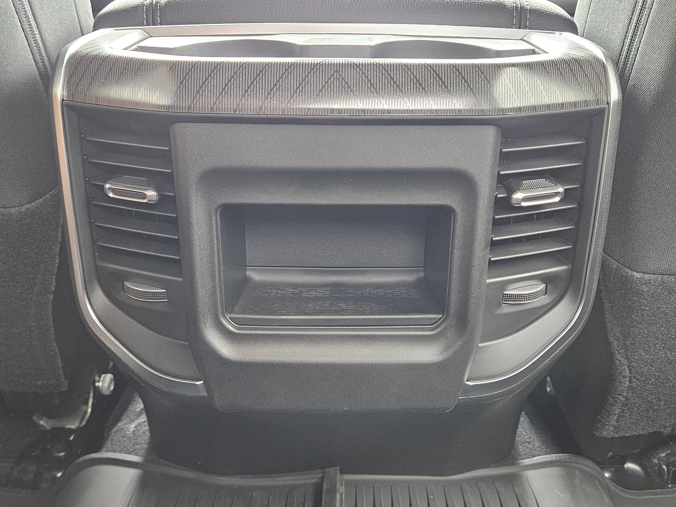 New 2026 Granite Crystal Metallic Clearcoat RAM Big Horn image 24