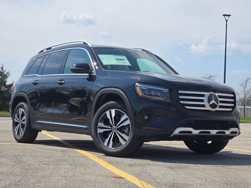 2026 Mercedes-Benz GLB GLB 250 4MATIC's photo
