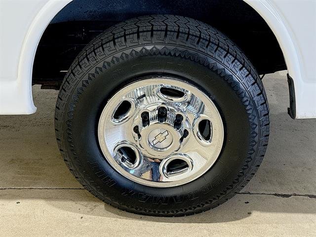 2020 Chevrolet Express Cargo Work Van - Photo 58