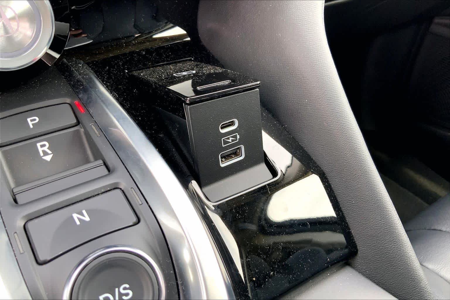 Used 2026 Majestic Black Pearl Acura w/Technology Package image 34