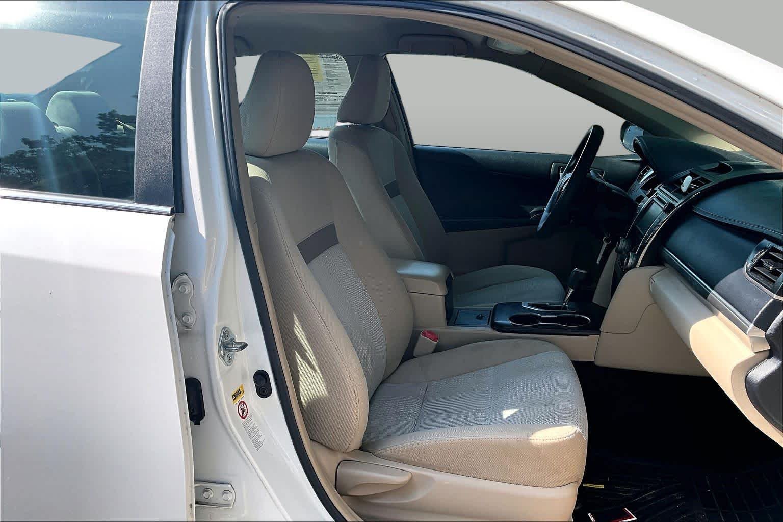 Used 2012 Super White Toyota LE image 8