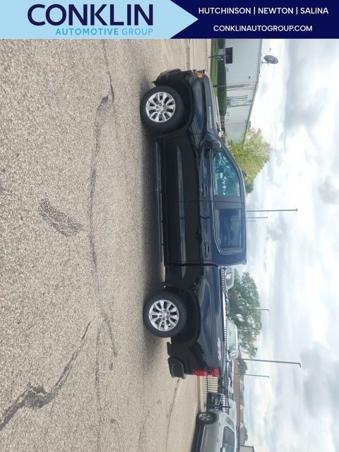 Used 2019 Black Chevrolet Custom image 1