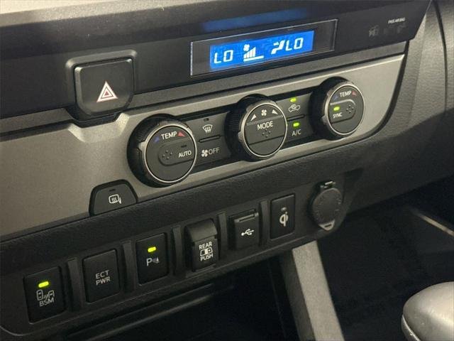 Certified Used 2022 MAGNETIC GRAY MET. Toyota  image 24
