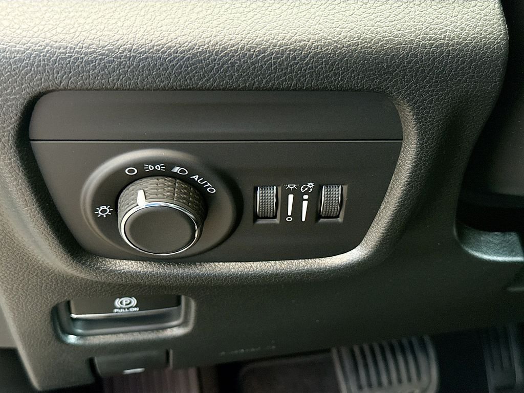 New 2026 Bright White Clearcoat Jeep Laredo X image 15