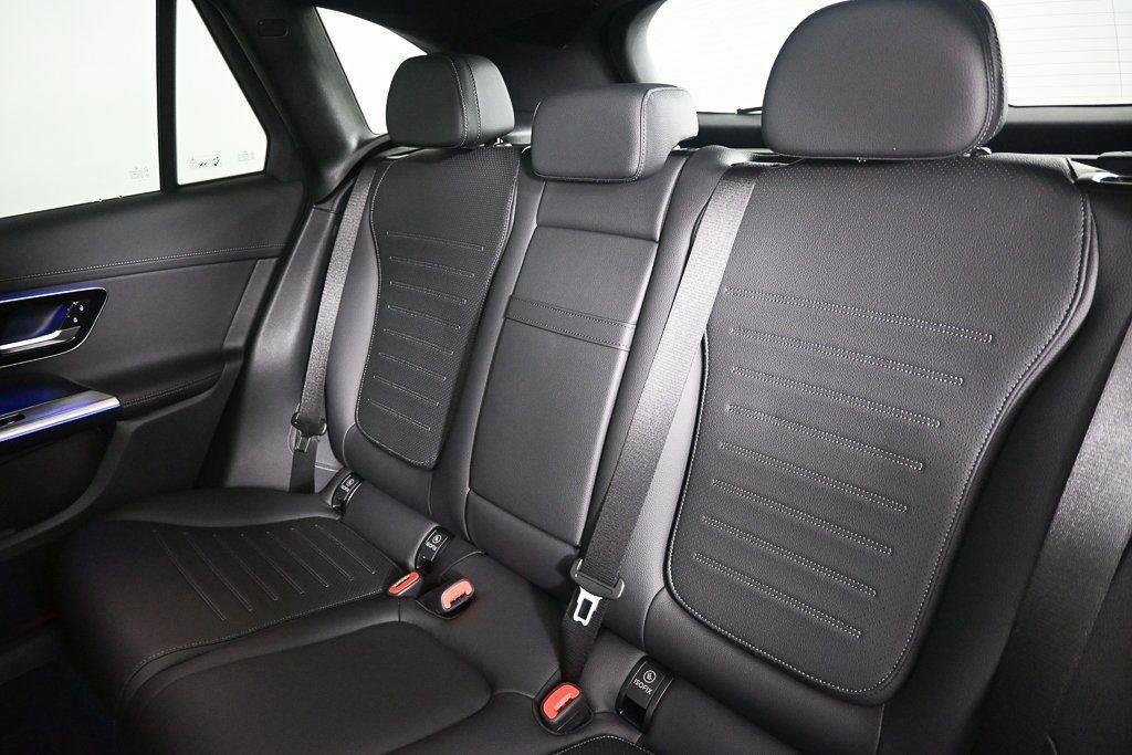 New 2025 Graphite Grey Metallic Mercedes-Benz GLC 300 image 17