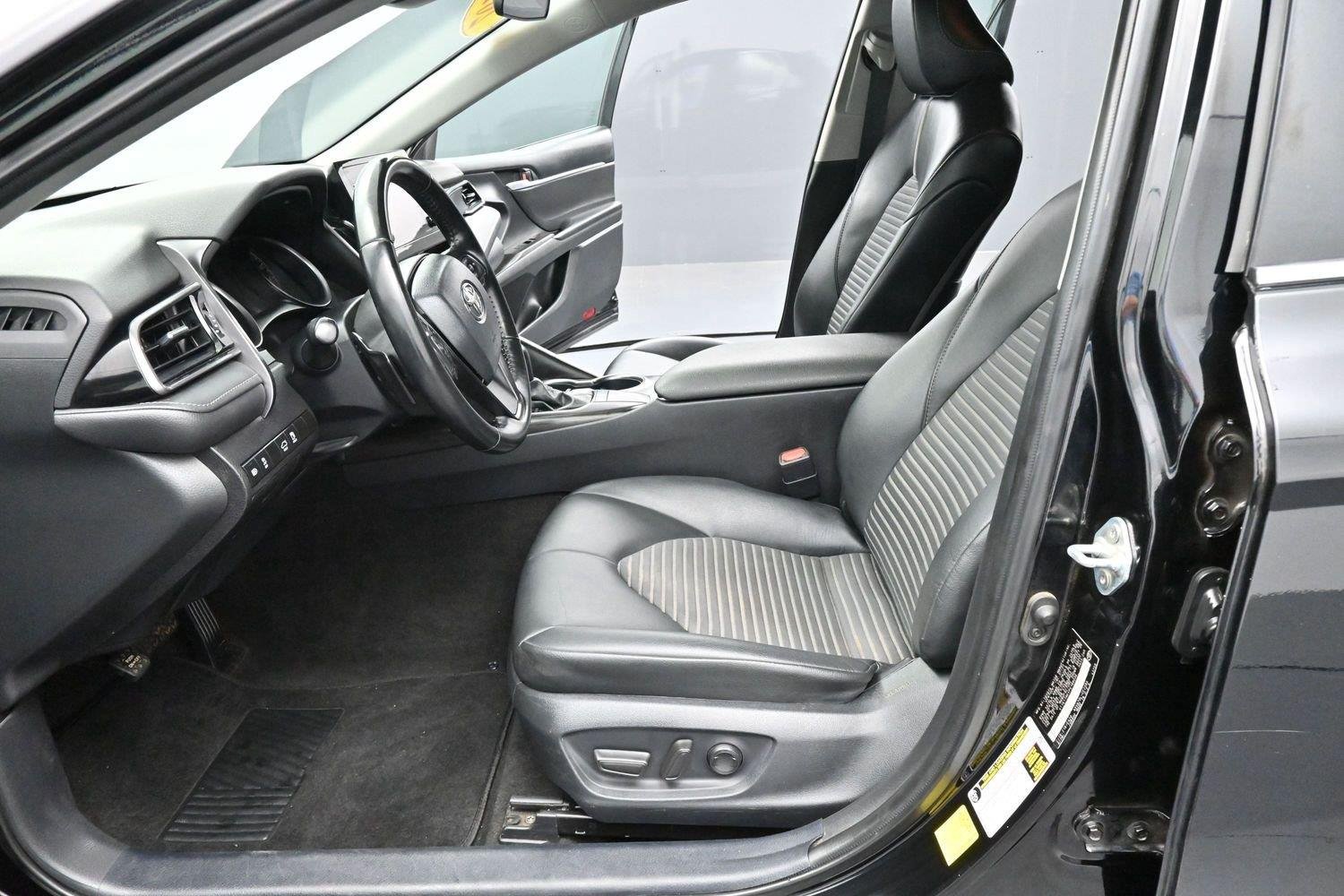 Used 2023 Midnight Black Metallic Toyota SE image 12