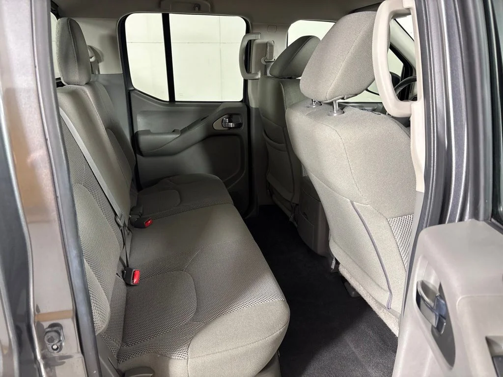 Used 2021 Gray Nissan SV image 18
