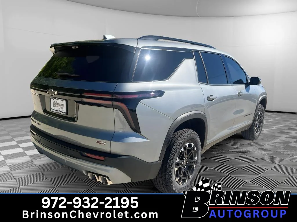New 2027 Sterling Gray Metallic Chevrolet Z71 image 7
