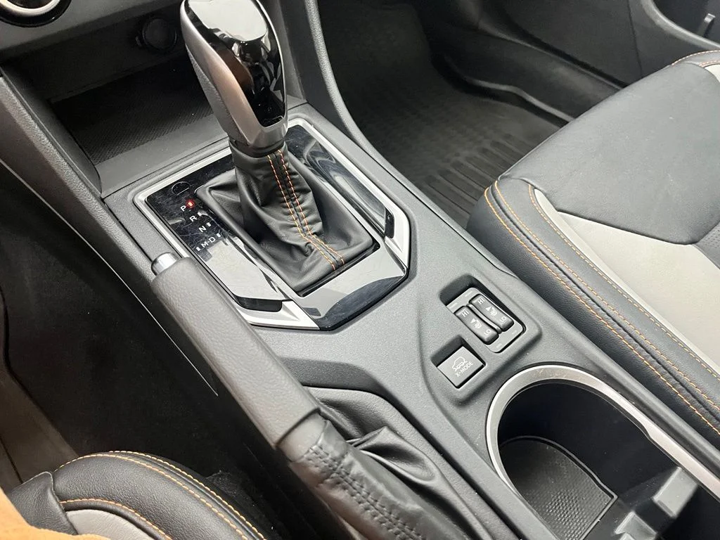 Used 2018 Orange Subaru 2.0i Limited image 28