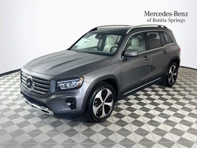 Used 2026 Gray Mercedes-Benz GLB 250 image 3