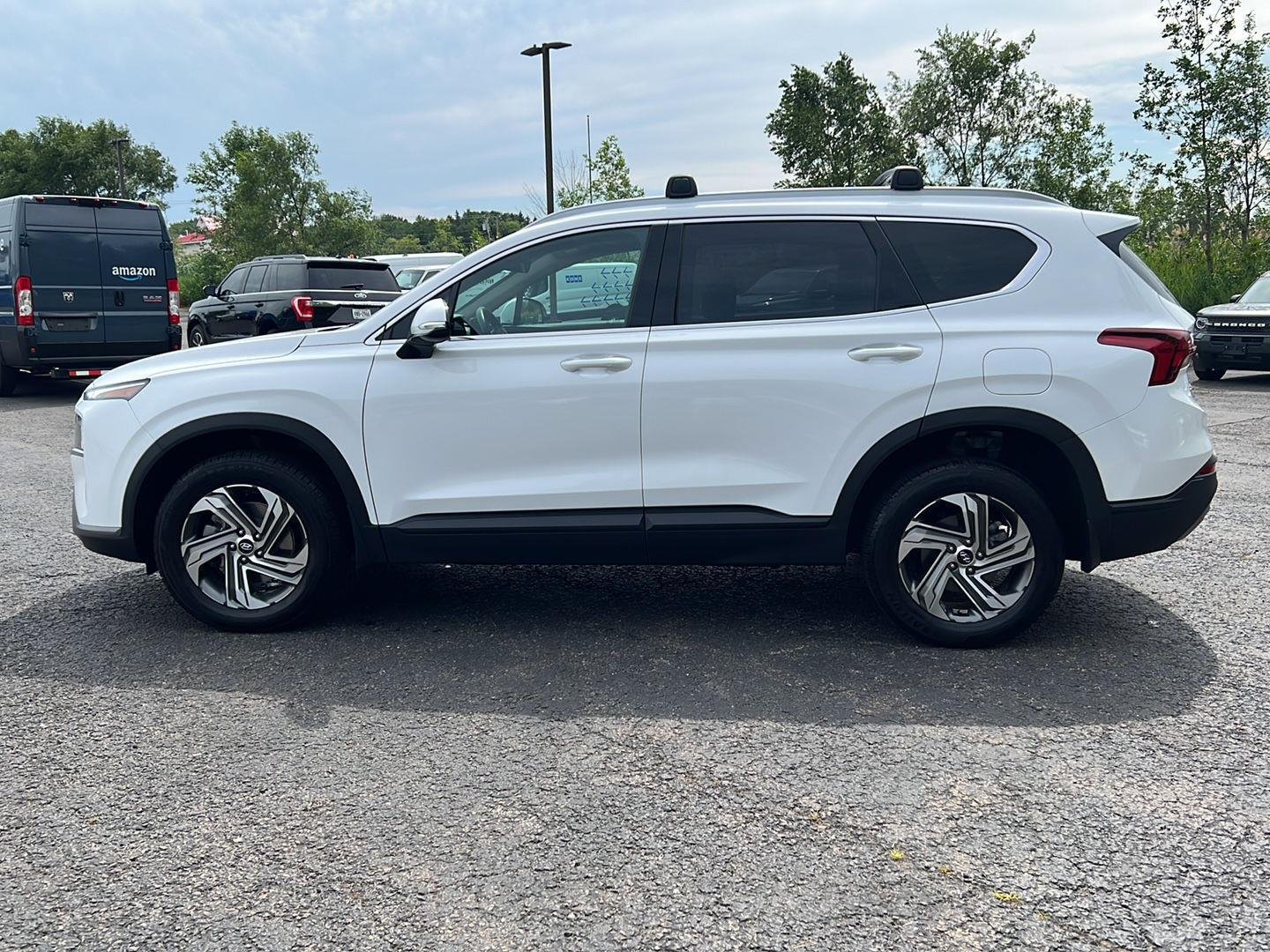 Used 2023 Serenity White Pearl Hyundai SEL image 18