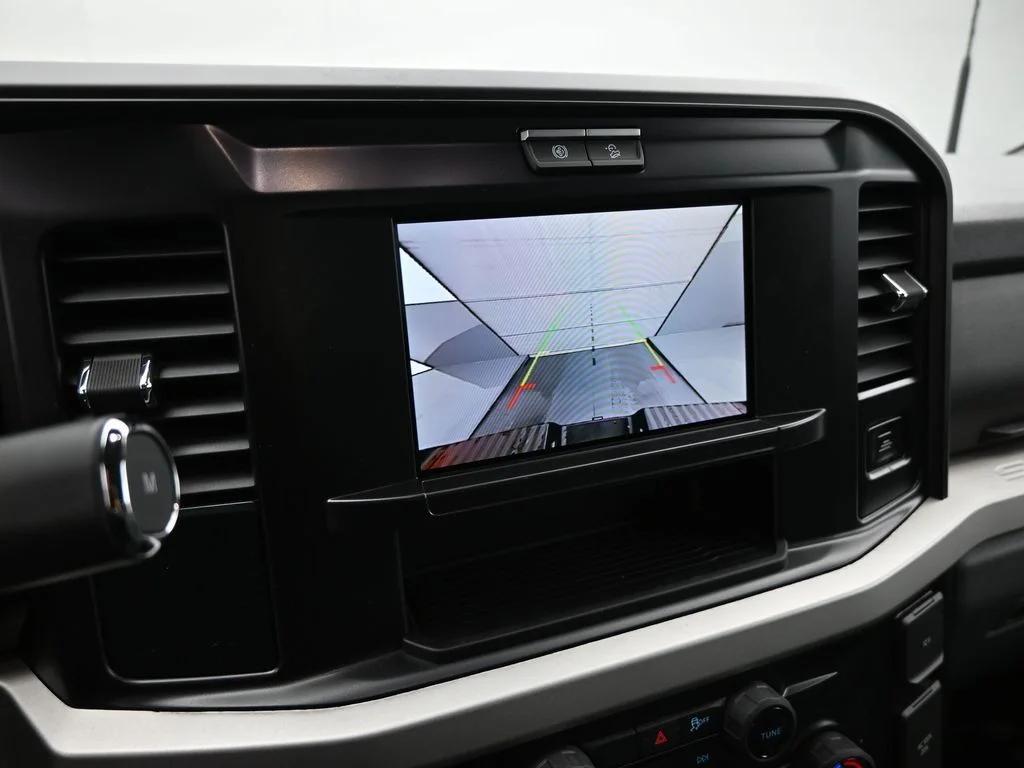 New 2026 Agate Black Metallic Ford XLT image 14