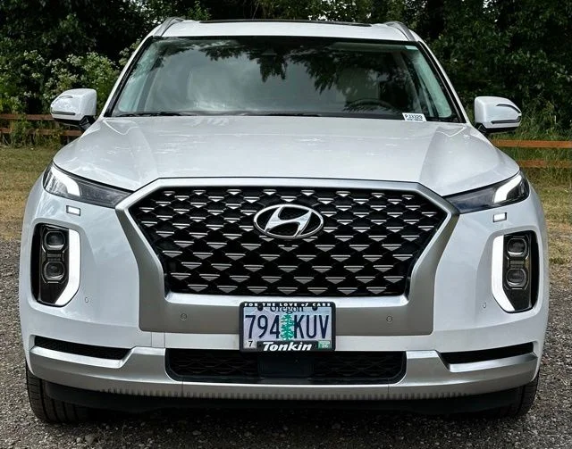 Used 2021 Hyper White Hyundai Calligraphy image 3
