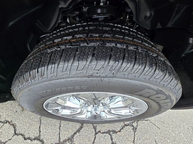 New 2026 Diamond Black Crystal Pearlcoat RAM Big Horn/Lone Star image 32
