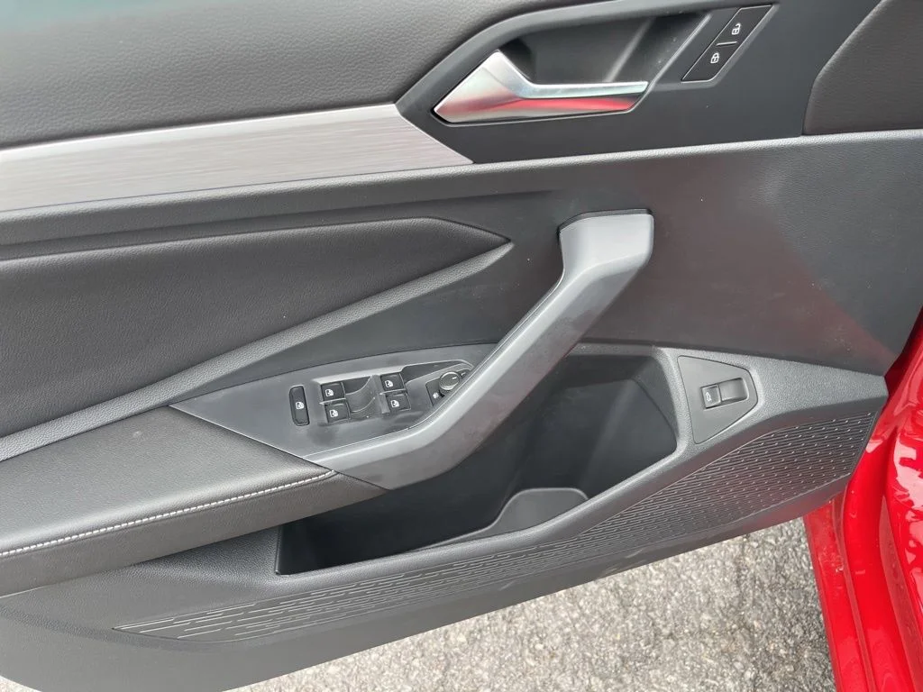 New 2026 Red Volkswagen 1.5T Sport image 17