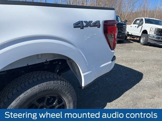 New 2026 Oxford White Ford XLT image 13