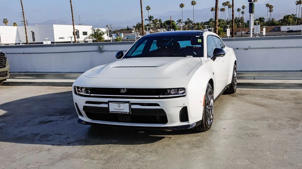 New 2026 White Dodge R/T Plus image 4
