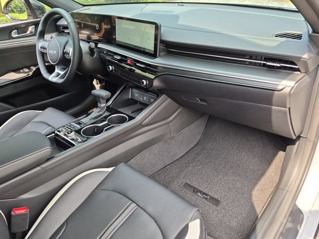 New 2026 Wolf Gray Kia GT-Line AWD image 28